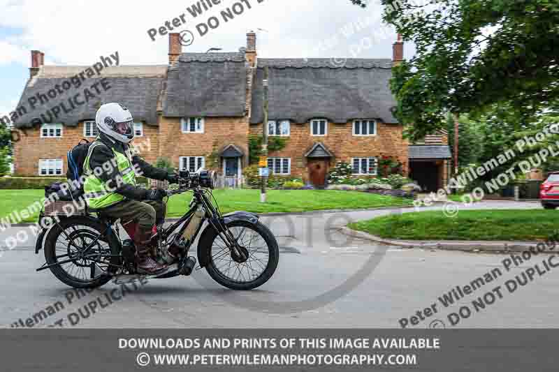 Vintage motorcycle club;eventdigitalimages;no limits trackdays;peter wileman photography;vintage motocycles;vmcc banbury run photographs